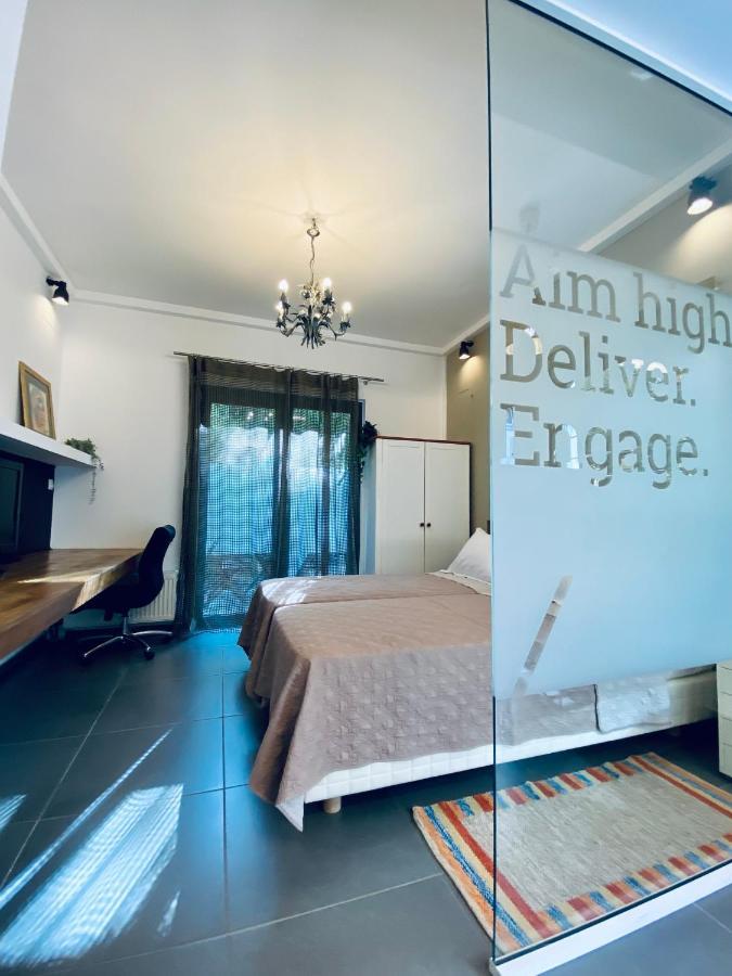 Small Gem Studio Athens, Next To Metro Nomismatokopeio Esterno foto